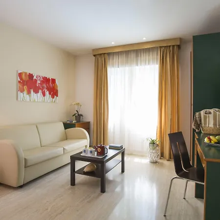 Astoria 4* 리미니