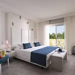 Astoria Отель 4*