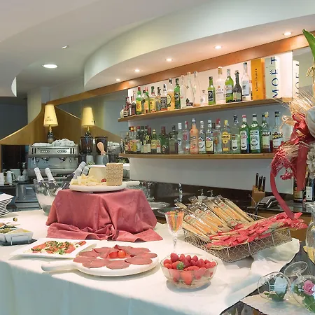 Astoria Szálloda 4*