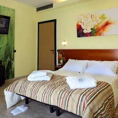 Astoria 4*