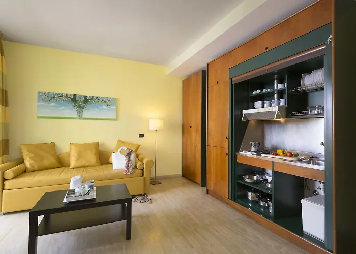 阿索托丽亚套房酒店