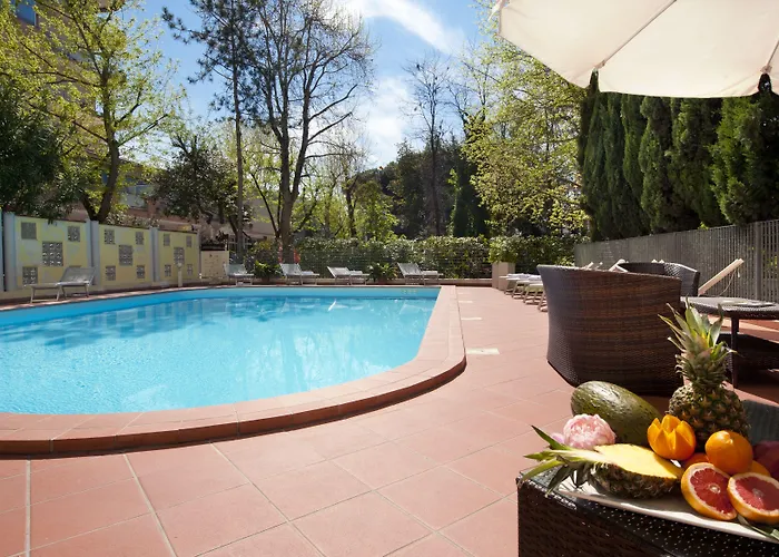 阿索托丽亚套房酒店