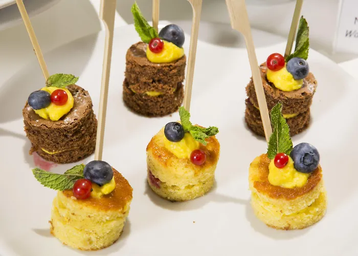 阿索托丽亚套房酒店 酒店